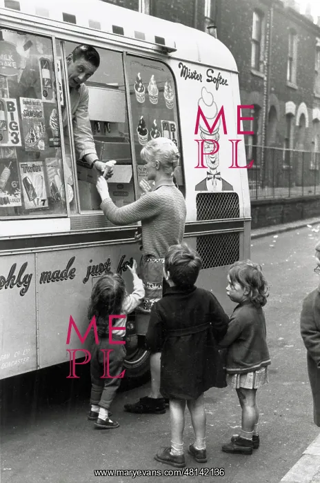 : Ice Cream Van, Salford : Ice Cream Van, Salford