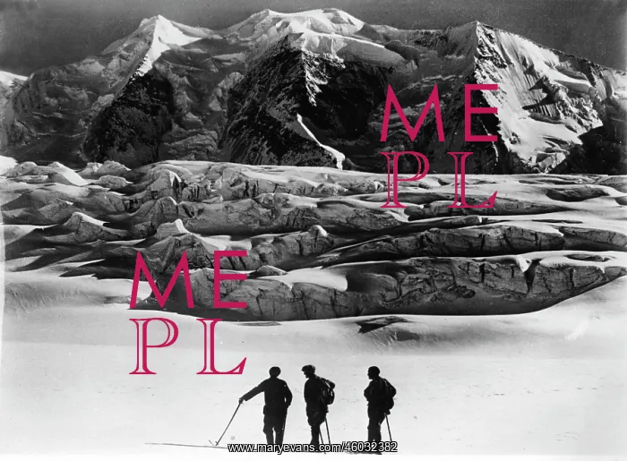 : Ice and snow formations ot the Piz Palu : Ice and snow formations ot the Piz Palu