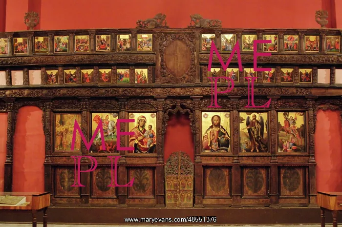  : Iconostasis. Albania