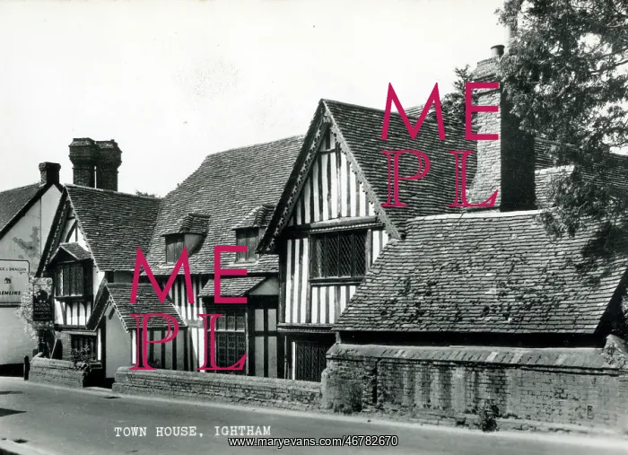  : Ightham, Kent - Town House