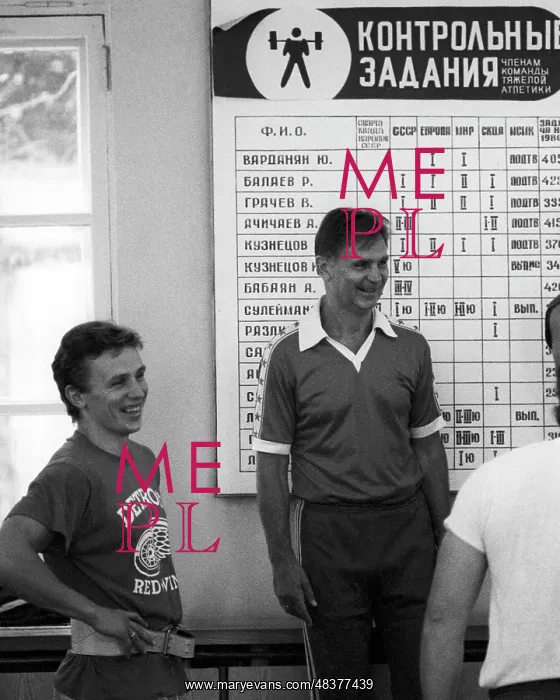: Igor Larionov and Viktor Tikhonov, 1988 : Igor Larionov and Viktor Tikhonov, 1988