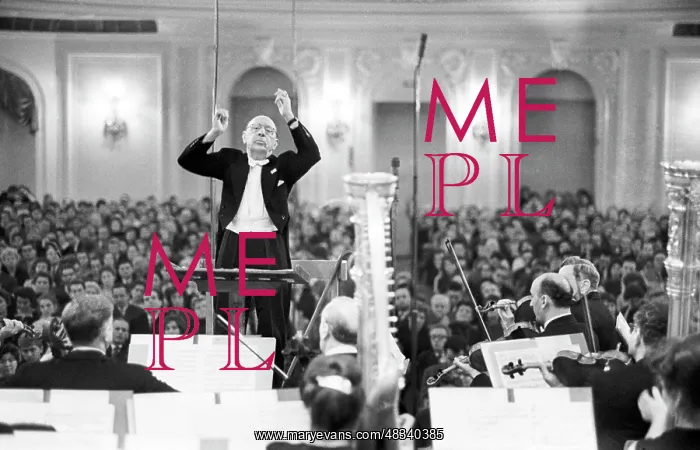 : Igor Stravinsky tours in USSR : Igor Stravinsky tours in USSR