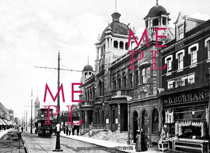  : Ilford Town Hall early 1900s