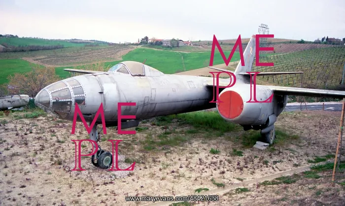 : Ilyushin Il-28 7 RED : Ilyushin Il-28 7 RED