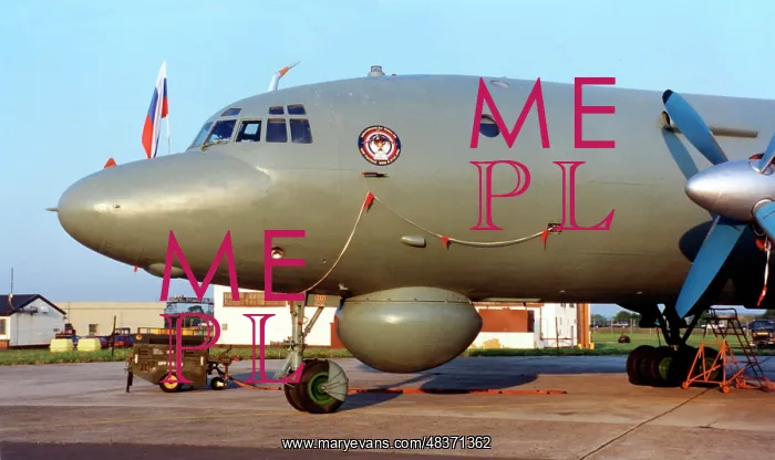: Ilyushin Il-38 22 Red : Ilyushin Il-38 22 Red