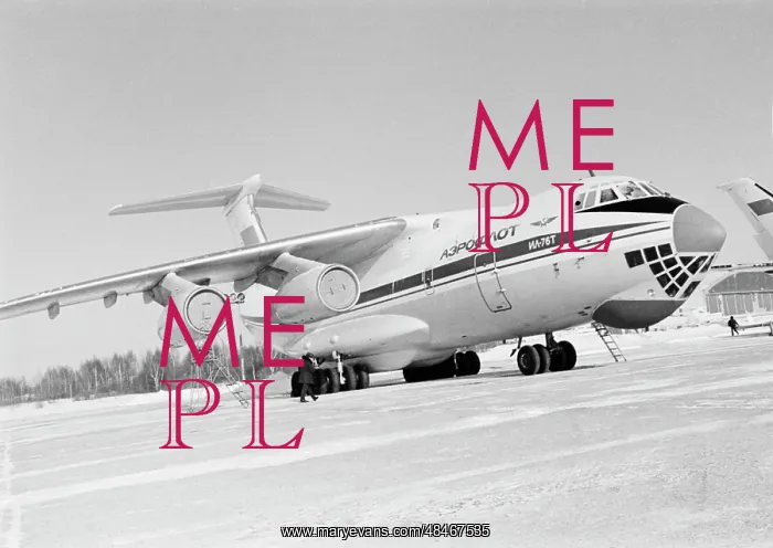 : Ilyushin IL-76 T plane : Ilyushin IL-76 T plane