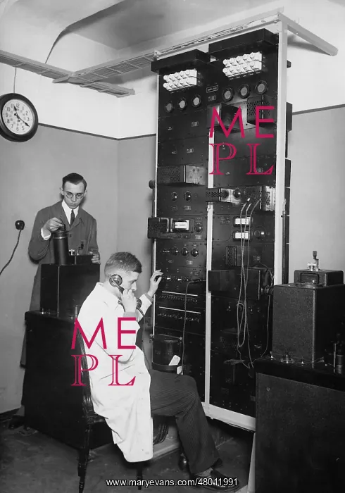 : Image telegraphs station, 1930 : Image telegraphs station, 1930