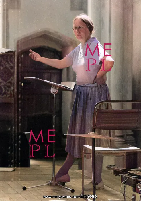 : Imogen Holst Conducting : Imogen Holst Conducting