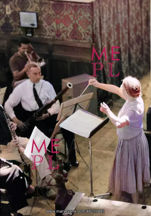 : Imogen Holst Conducting at Blythburgh : Imogen Holst Conducting at Blythburgh