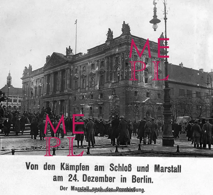 : The Imperial Marstall in Berlin, 1918 : The Imperial Marstall in Berlin, 1918