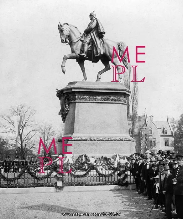 : Inauguration of equestrian statue of Duke Ernst II in Coburg : Inauguration of equestrian statue of Duke Ernst II in Coburg