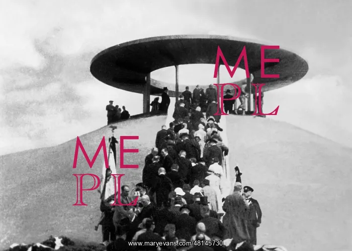 : Inauguration of the Lilienthal Memorial in Berlin, 1932 : Inauguration of the Lilienthal Memorial in Berlin, 1932