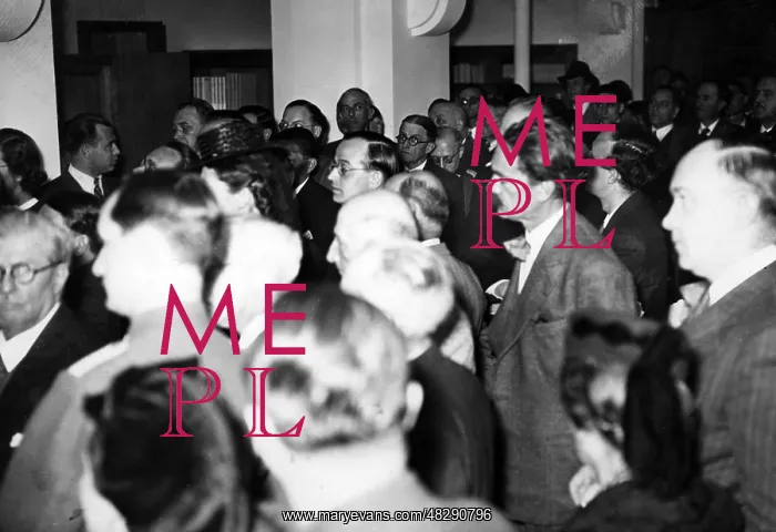 : Inauguration of the Rive Gauche in Paris, 1941 : Inauguration of the Rive Gauche in Paris, 1941