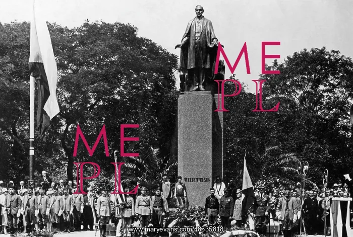 : Inauguration of the Wilson Statue in Prague, 1929 : Inauguration of the Wilson Statue in Prague, 1929