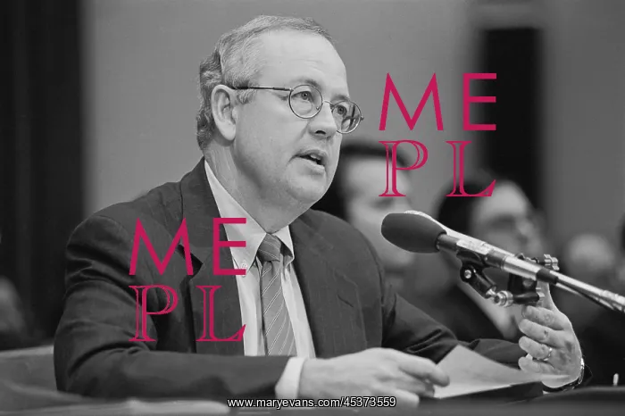 : Independent counsel Ken Starr testifying before : Independent counsel Ken Starr testifying before