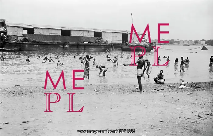: India - Locals Swim 1912 : India - Locals Swim 1912