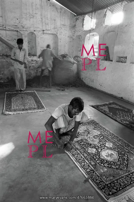 : Indian carpet factory - 1 : Indian carpet factory - 1