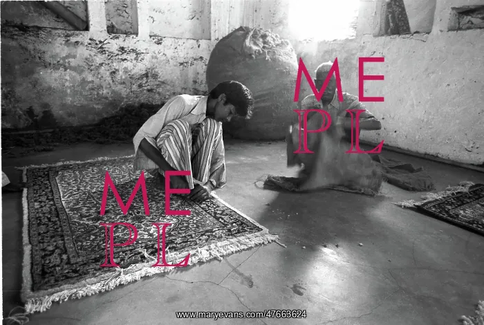 : Indian carpet factory - 2 : Indian carpet factory - 2