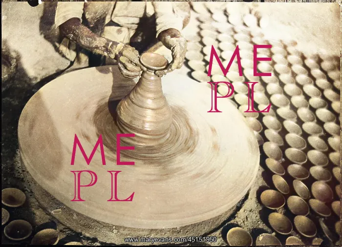 : INDIAN POTTER'S WHEEL : INDIAN POTTER'S WHEEL