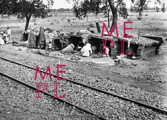 : Indian railroad workers, 1935 : Indian railroad workers, 1935