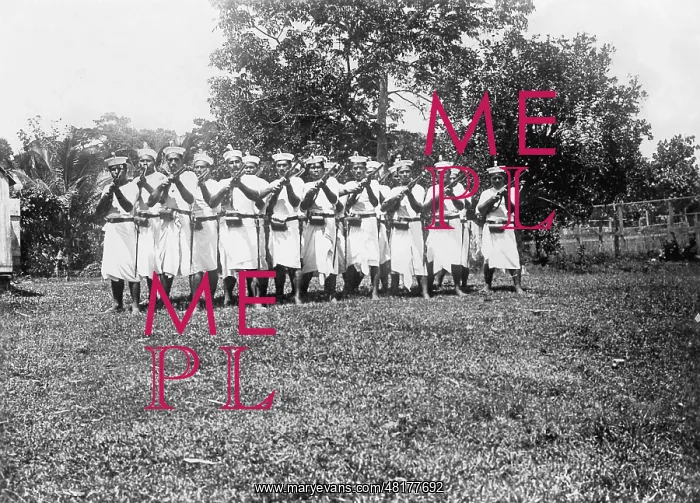 : Indigenous soldiers of the German colony of Samoa, 1911 : Indigenous soldiers of the German colony of Samoa, 1911