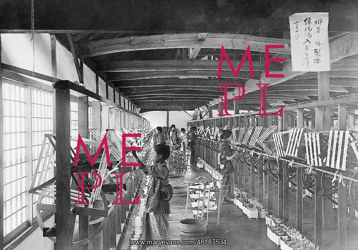 : Industrial production of silk, 1913 : Industrial production of silk, 1913