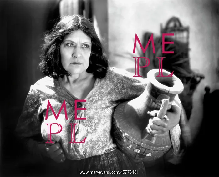 : Inez Gomez - actress : Inez Gomez - actress