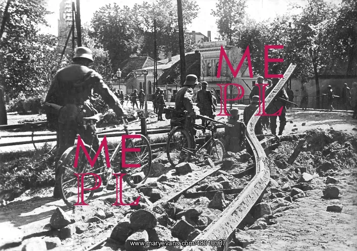 : Infantry in Bydgoszcz, 1939 : Infantry in Bydgoszcz, 1939