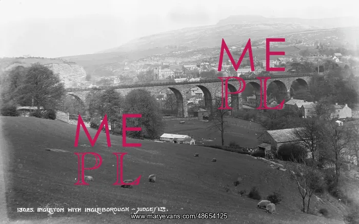 : Ingleton Viaduct with Ingleborough Mountain : Ingleton Viaduct with Ingleborough Mountain