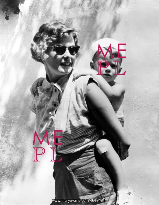  : Ingrid Bergman, actress, with her son Robertino