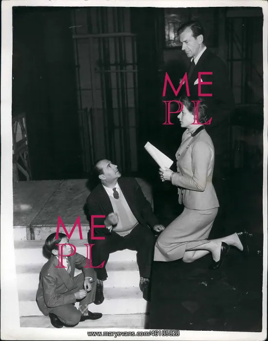 : Ingrid Bergman rehearsing Joan of Arc, Stoll Theatre, London : Ingrid Bergman rehearsing Joan of Arc, Stoll Theatre, London