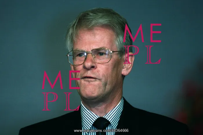  : Ingvar Carlsson