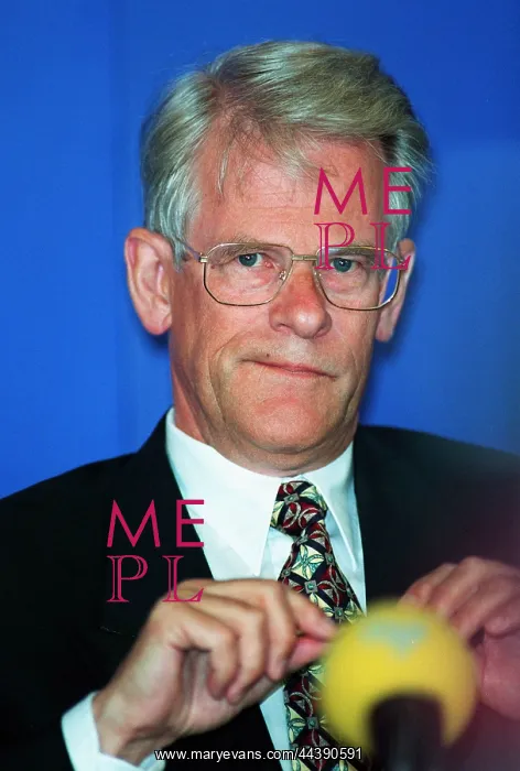  : Ingvar Carlsson