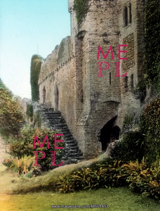 : Inner courtyard of Manorbier Castle, near Tenby, Wales : Inner courtyard of Manorbier Castle, near Tenby, Wales