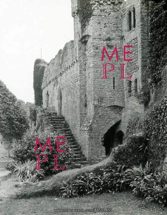  : Inner courtyard of Manorbier Castle, near Tenby, Wales