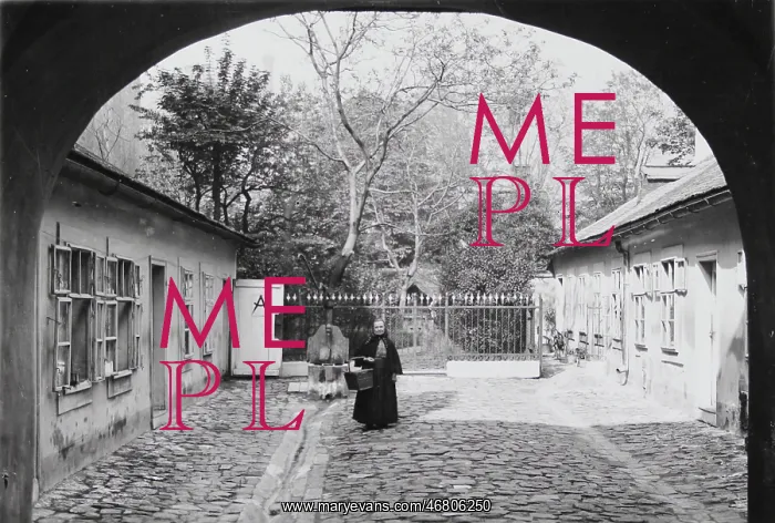 : Inner courtyard in Vienna : Inner courtyard in Vienna