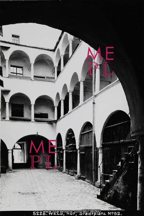 : Inner courtyard in Wels : Inner courtyard in Wels