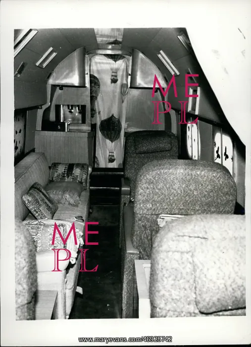 : Inside private aeroplane of Mike Todd and Elizabeth Taylor : Inside private aeroplane of Mike Todd and Elizabeth Taylor
