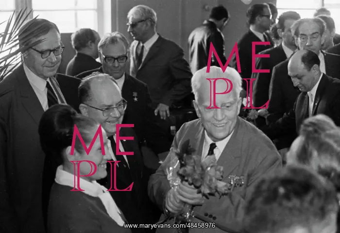 : Institute of Philosophy of USSR Academy of Sciences : Institute of Philosophy of USSR Academy of Sciences