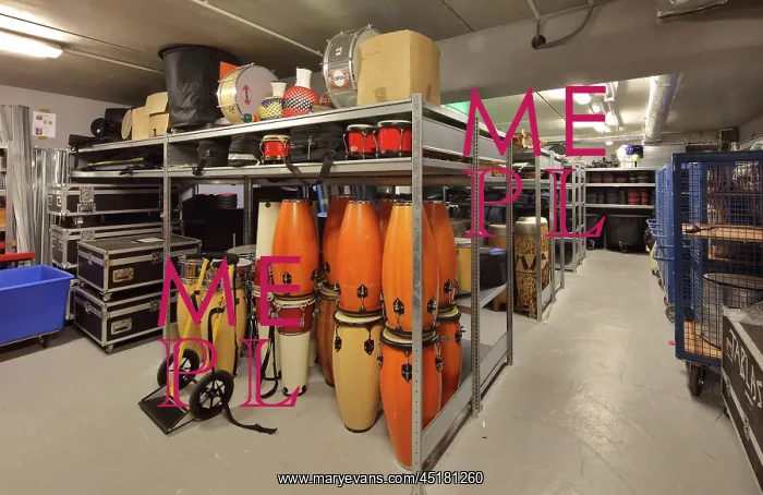 : Instrument storage, Education Centre, Philarmonie : Instrument storage, Education Centre, Philarmonie
