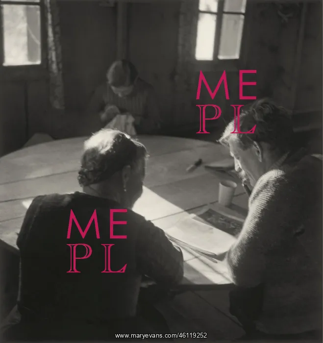 : Interesting Reading 1932. Silver gelatin : Interesting Reading 1932. Silver gelatin