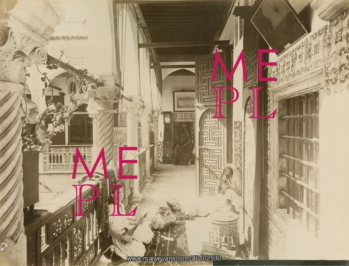 : Interieur view of a moorish house. Algiers : Interieur view of a moorish house. Algiers