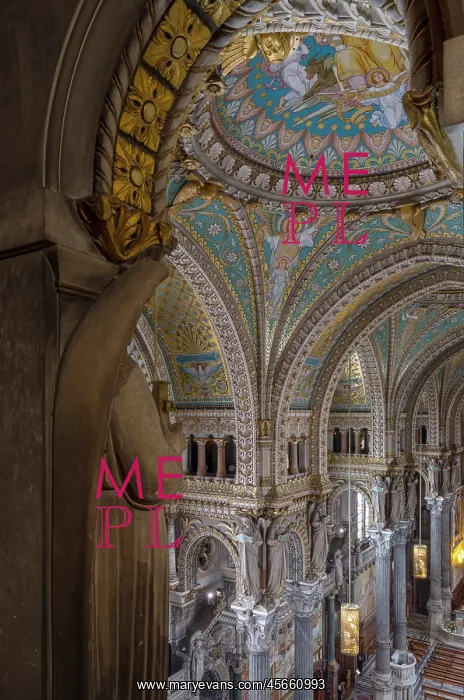  : Interior, Basilique Notre-Dame de Fourviere, Lyon, France