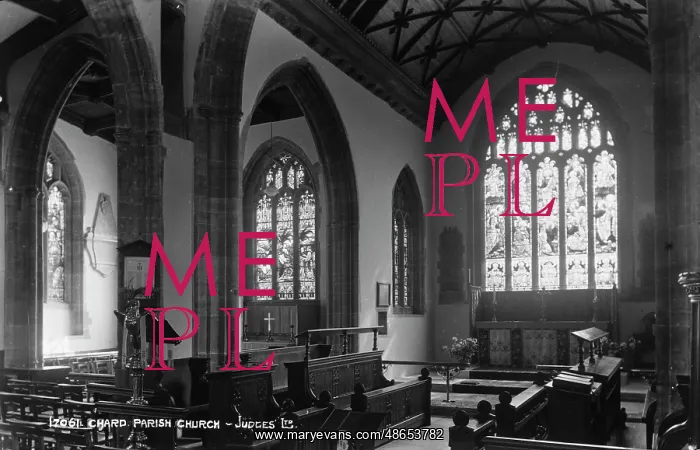 : Interior of Chard Parish Church : Interior of Chard Parish Church