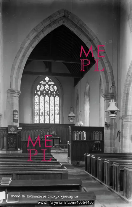 : Interior of Etchingham Church : Interior of Etchingham Church