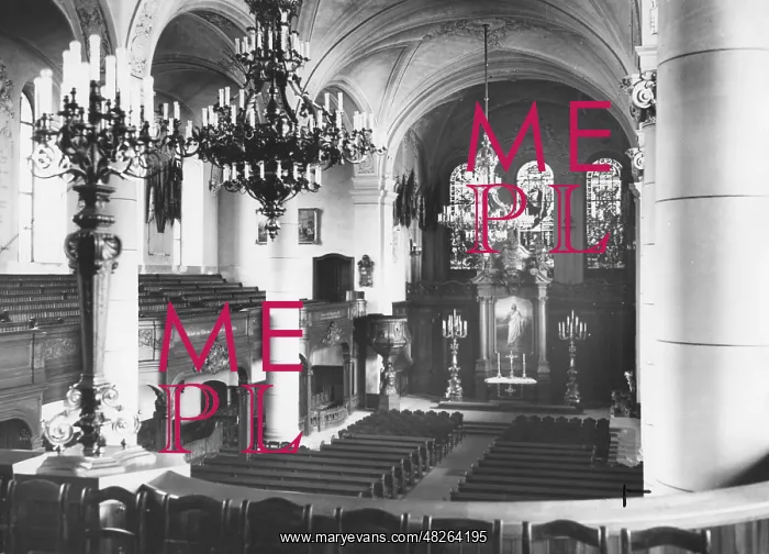: Interior of the Garnisonkirche in Berlin, 1935 : Interior of the Garnisonkirche in Berlin, 1935