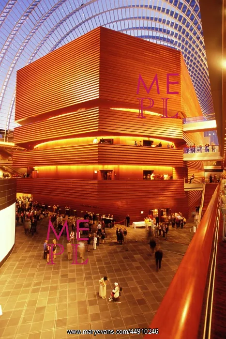 : Interior of kimmel center for the performing : Interior of kimmel center for the performing