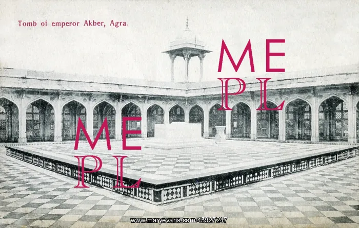 : The interior of Mughal emperor Akbar's Tomb : The interior of Mughal emperor Akbar's Tomb
