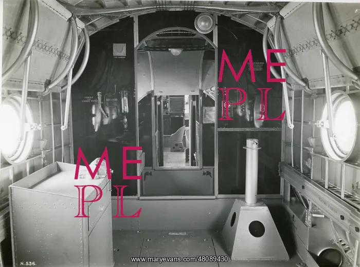 : Interior of the Short S14 Sarafand, S1589, looking forw? : Interior of the Short S14 Sarafand, S1589, looking forw?