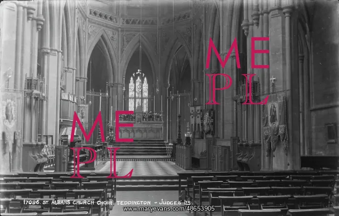 : Interior of St. Albans Church Choir : Interior of St. Albans Church Choir